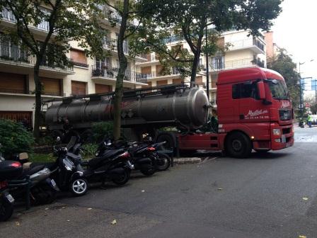 découpage d’une citerne à carburant