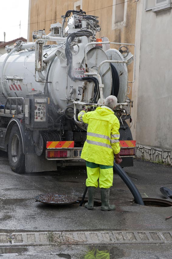 Le pompage de votre fosse septique service d’urgence